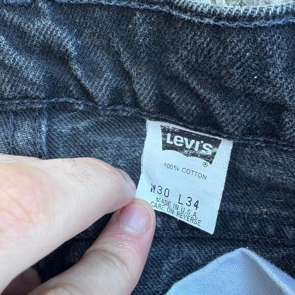 Vintage 90s Black Levi’s Orange tab jeans - Picture 5 of 9